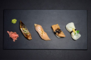 Shiki-Spring-Sushi